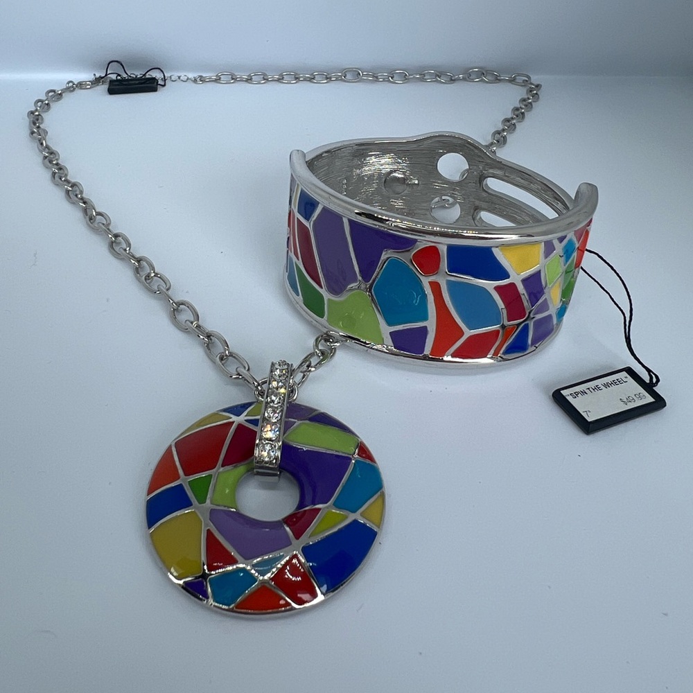 Fifth Avenue Collection 24” Pendant Silver & Enamel, plus Silver Bracelet